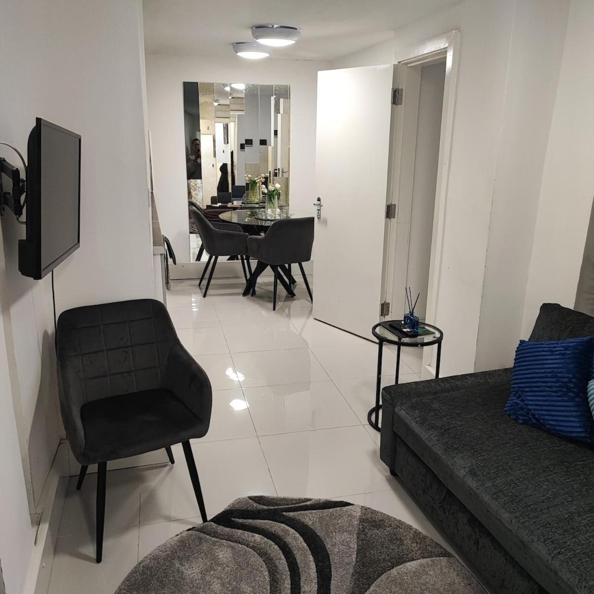 1B Apartment, 30 Mins To Oxford Street London Exterior foto
